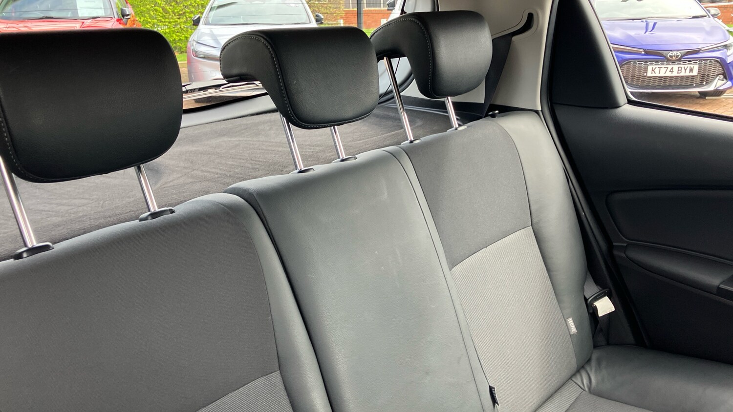 Used Toyota Yaris 2016 for sale - 78152923: Photo 20