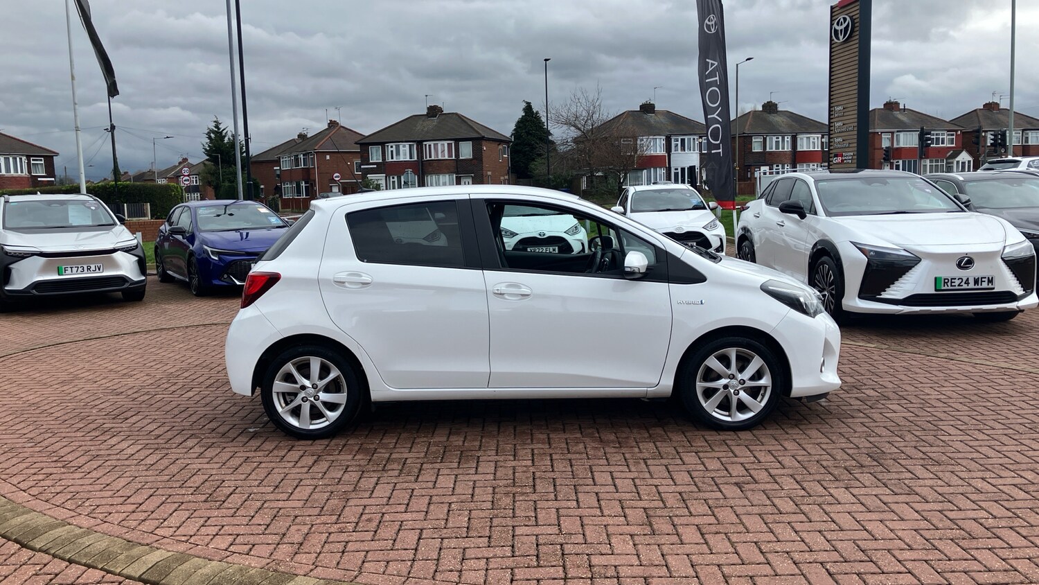 Used Toyota Yaris 2016 for sale - 78152923: Photo 30