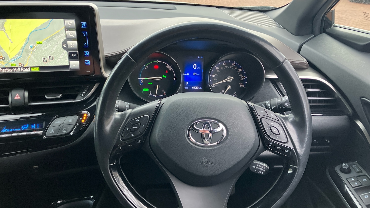 Used Toyota C-HR 2018 for sale - 77149200: Photo 8