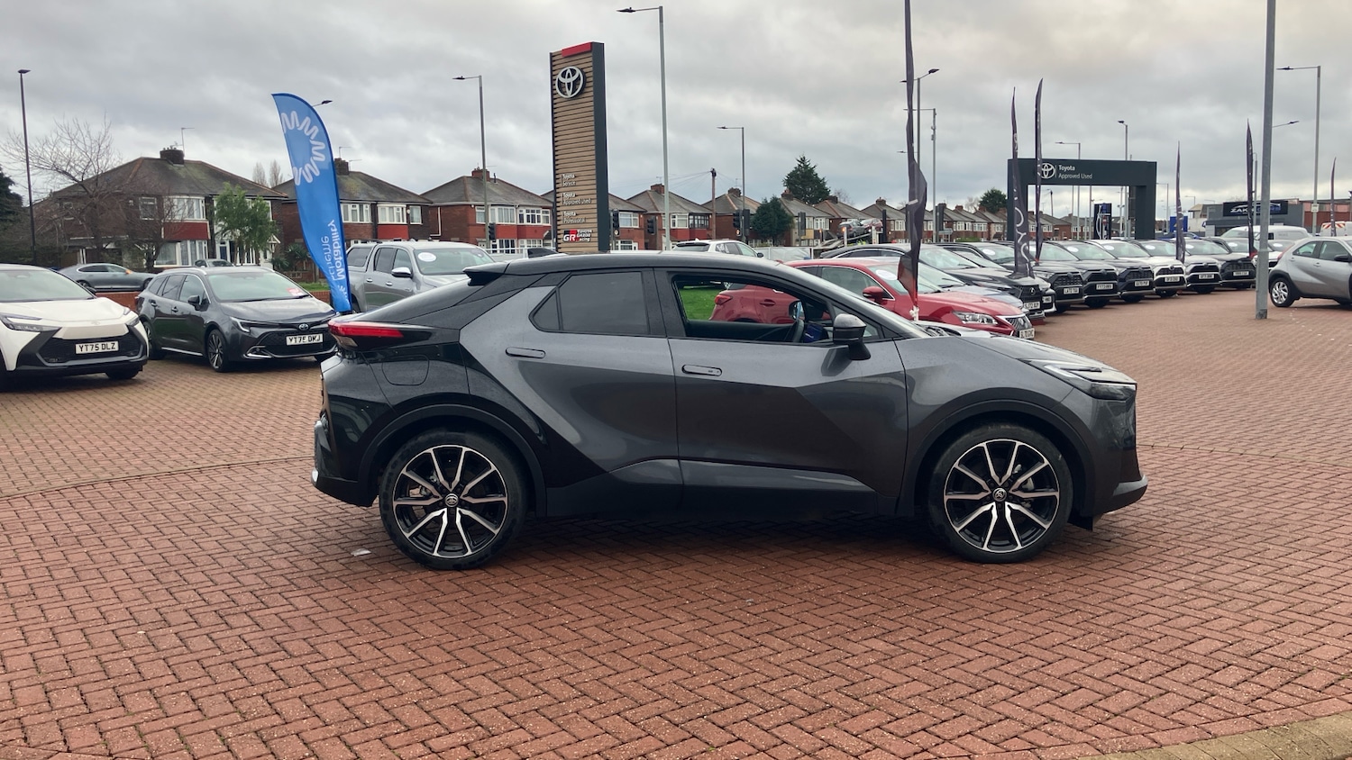 Used Toyota C-HR 2024 for sale - 77196351: Photo 28