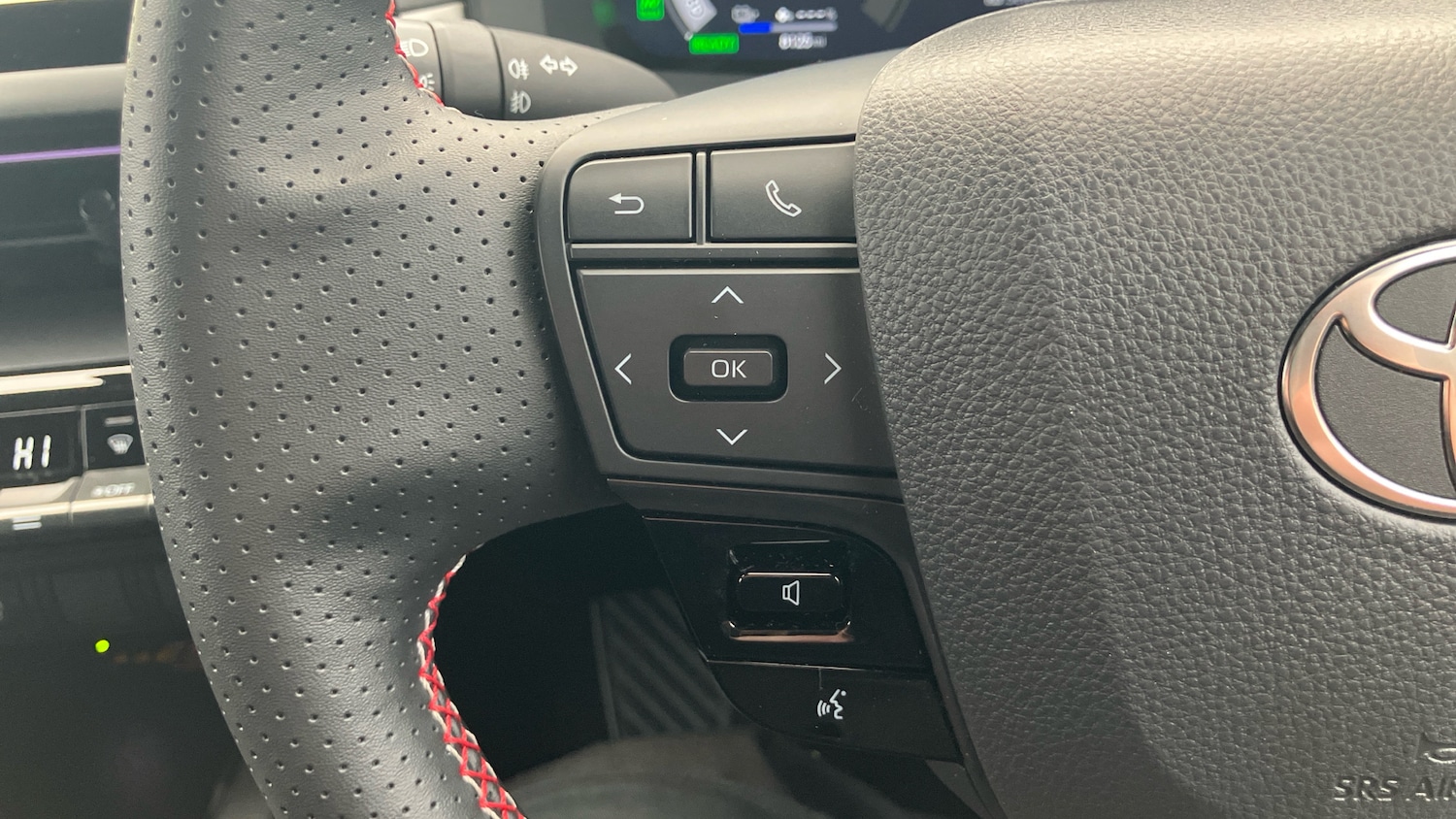 Used Toyota C-HR 2024 for sale - 77196351: Photo 38