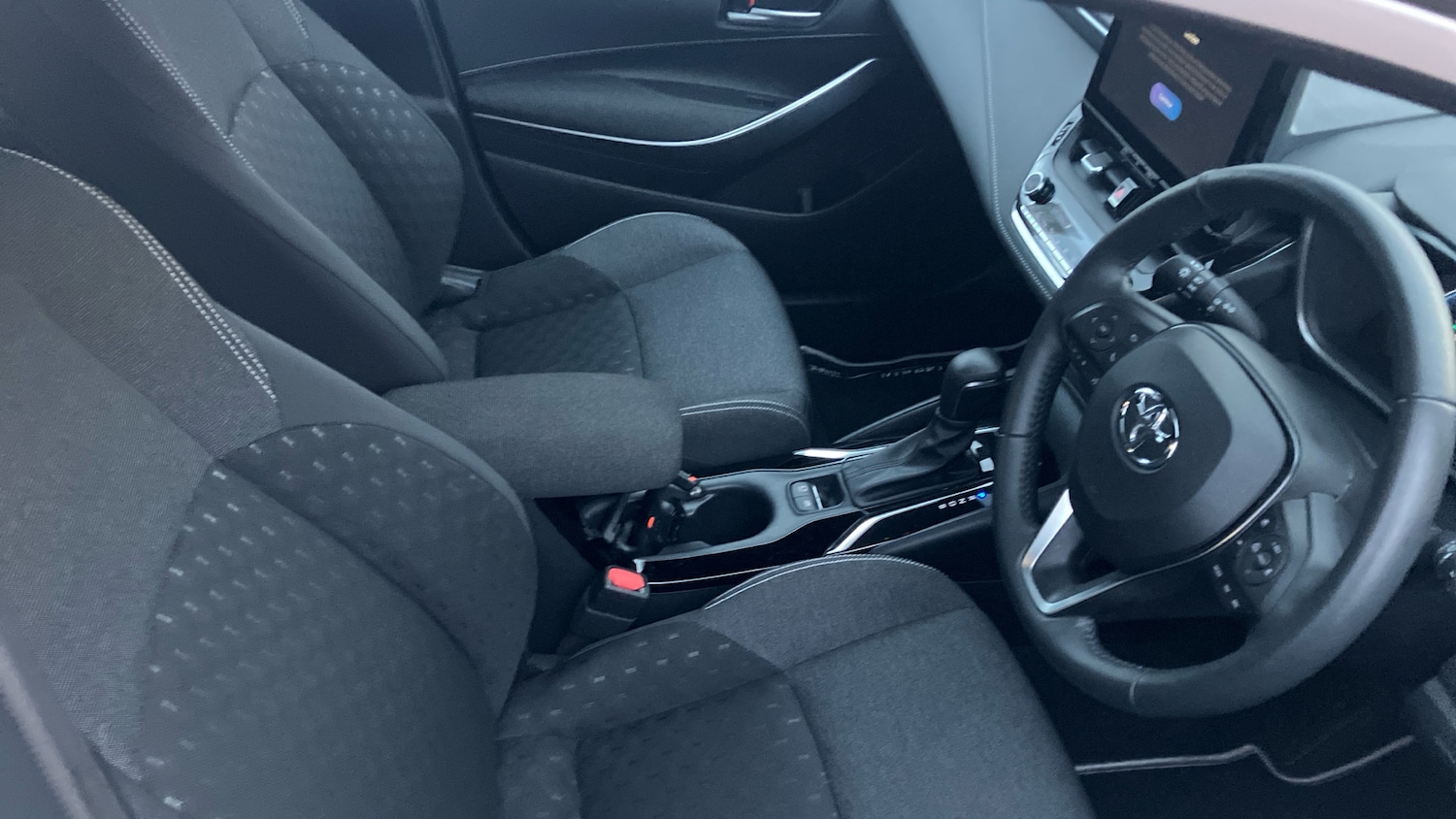 Used Toyota Corolla 2024 for sale - 76779216: Photo 11