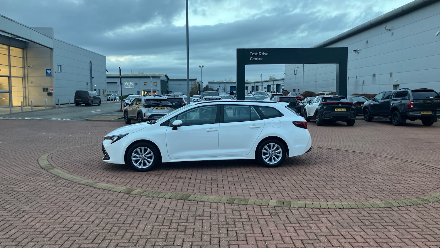 Used Toyota Corolla 2024 for sale - 76779216: Photo 30