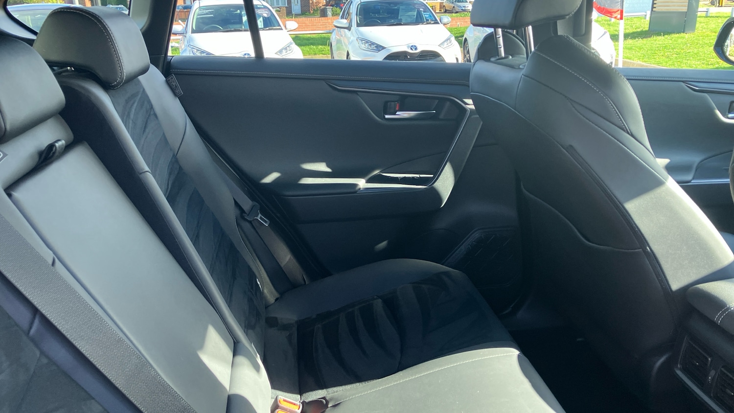 Used Toyota RAV4 2024 for sale - 78031423: Photo 12