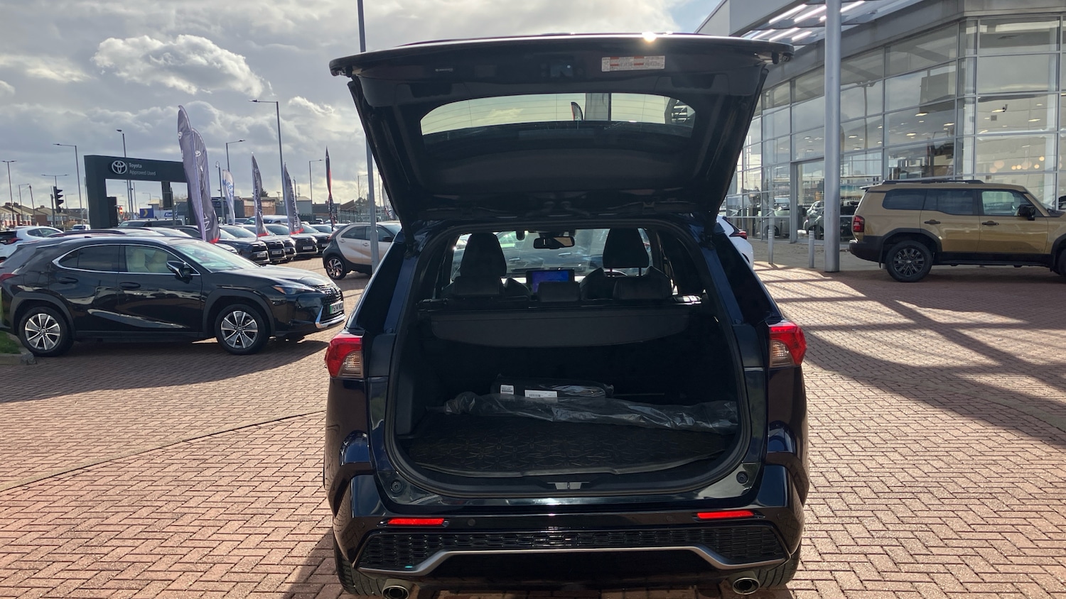 Used Toyota RAV4 2024 for sale - 78031423: Photo 33