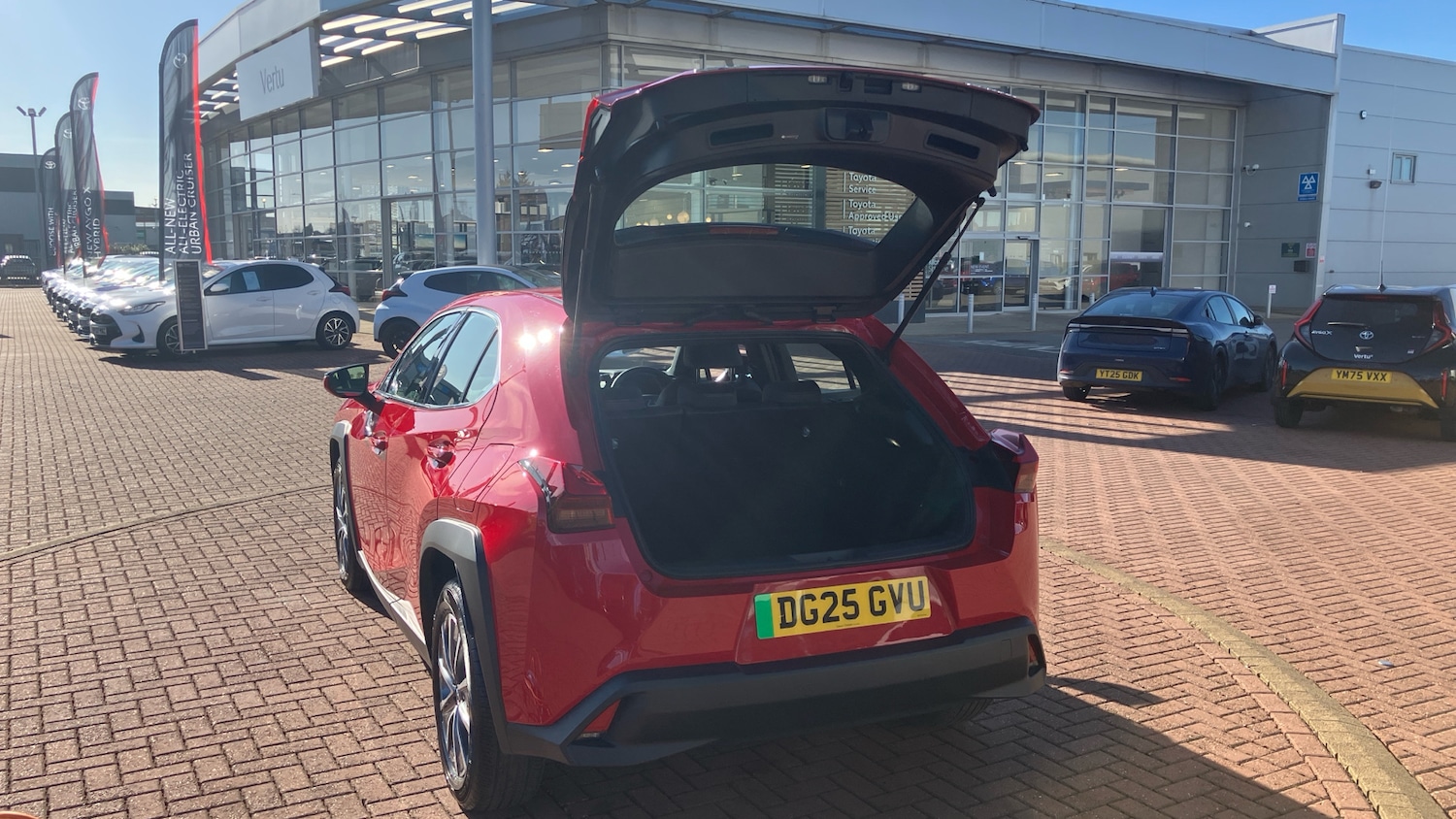 Used Lexus UX 2025 for sale - 77931586: Photo 27