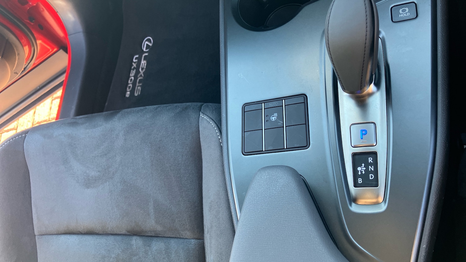 Used Lexus UX 2025 for sale - 77931586: Photo 45