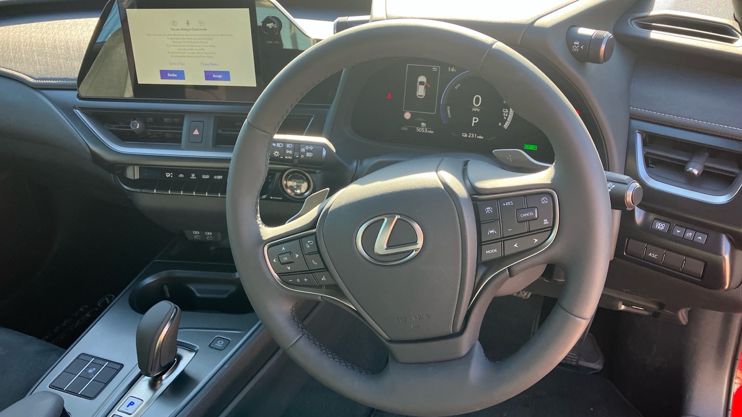 Used Lexus UX 2025 for sale - 77931586: Photo 5