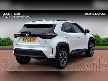 Used Toyota Yaris Cross 2022 for sale - 75996698: Photo