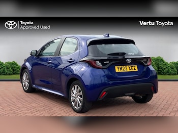 Used Toyota Yaris 2022 for sale - 75629969: Photo