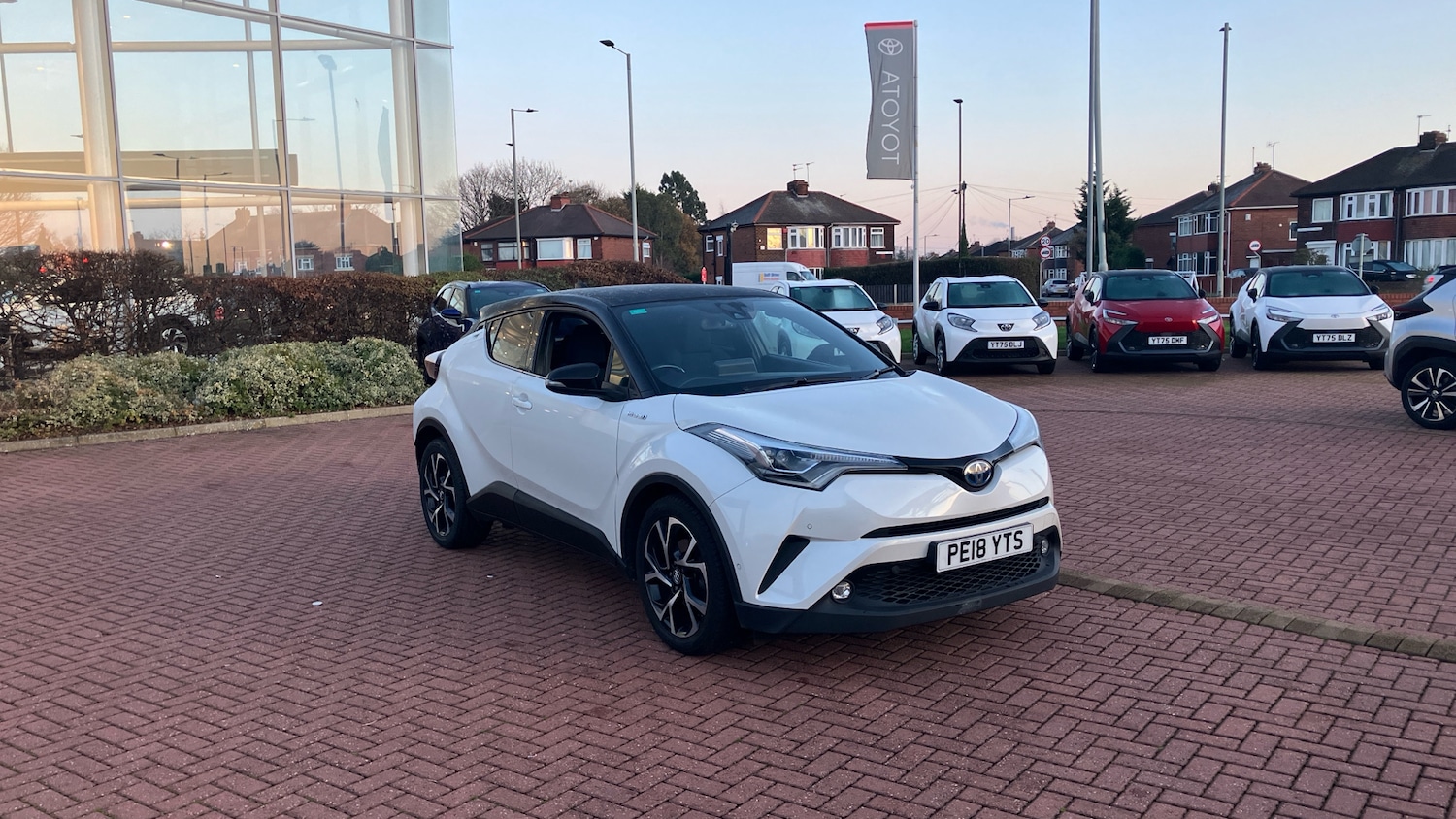 Used Toyota C-HR 2018 for sale - 76969670: Photo 34