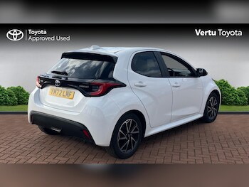 Used Toyota Yaris 2023 for sale - 78340239: Photo