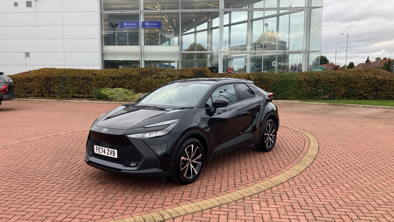 Used Toyota C-HR 2024 for sale - 76230808: Photo 32
