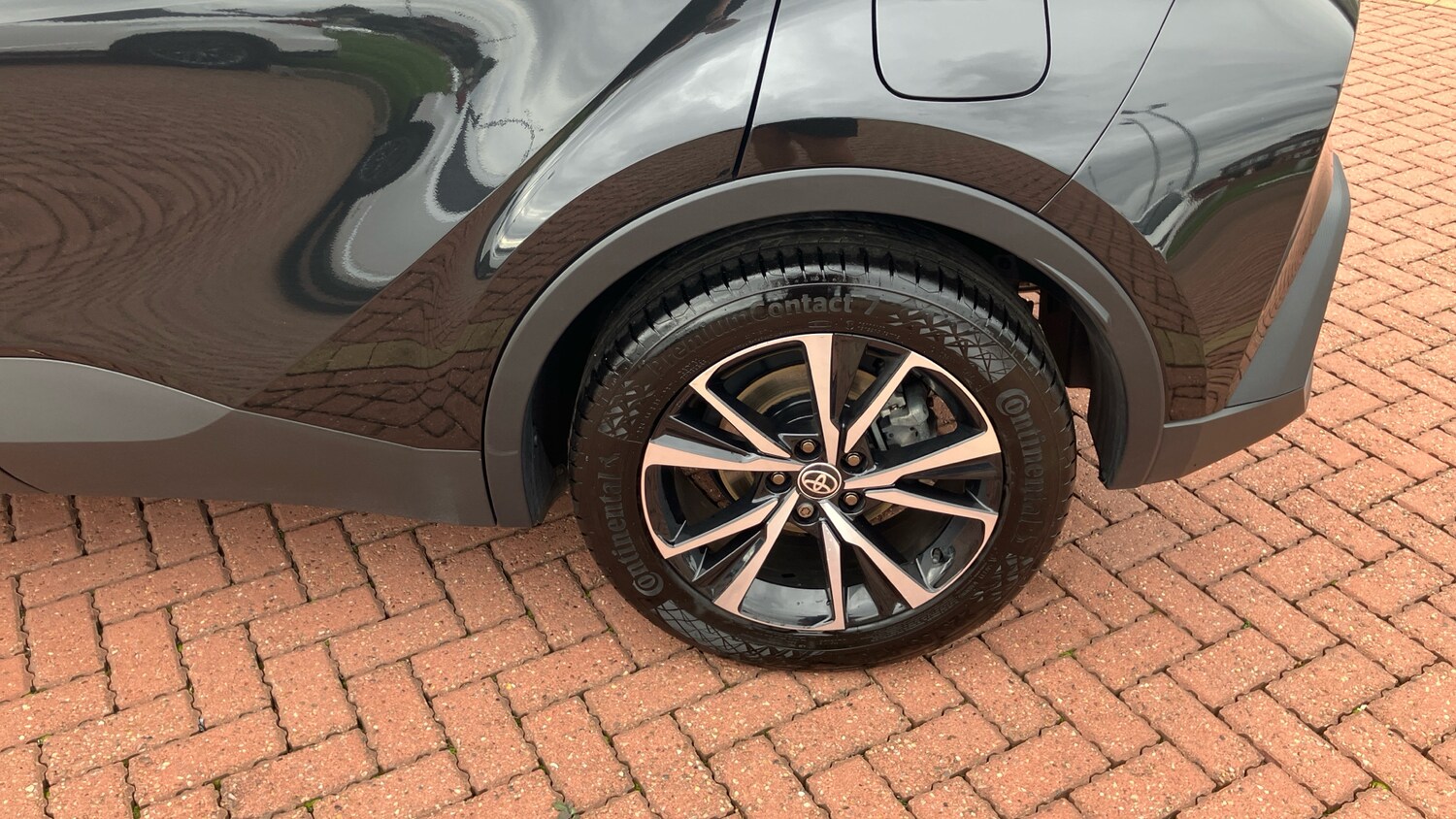 Used Toyota C-HR 2024 for sale - 76230808: Photo 37