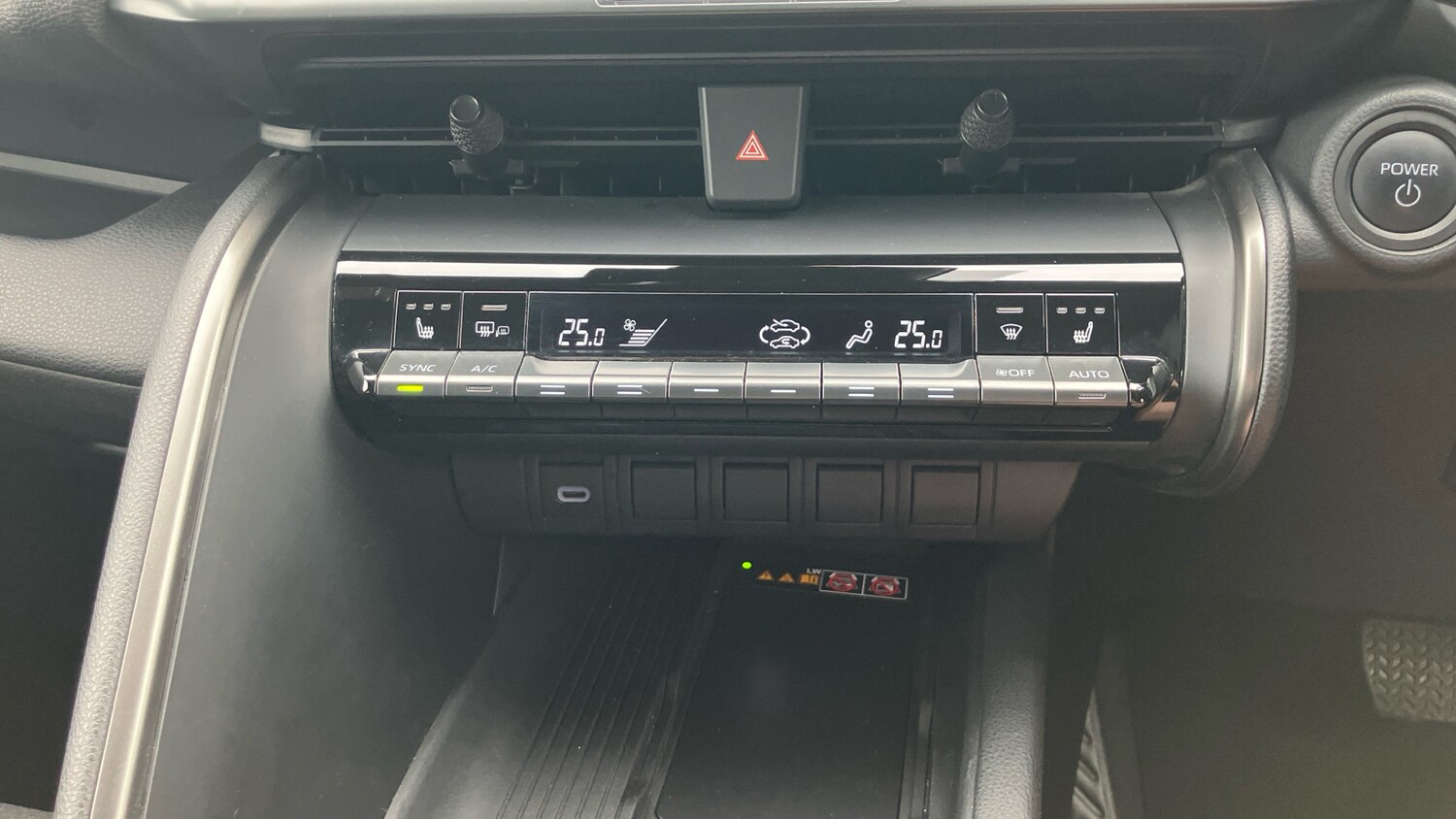 Used Toyota C-HR 2024 for sale - 76230808: Photo 42