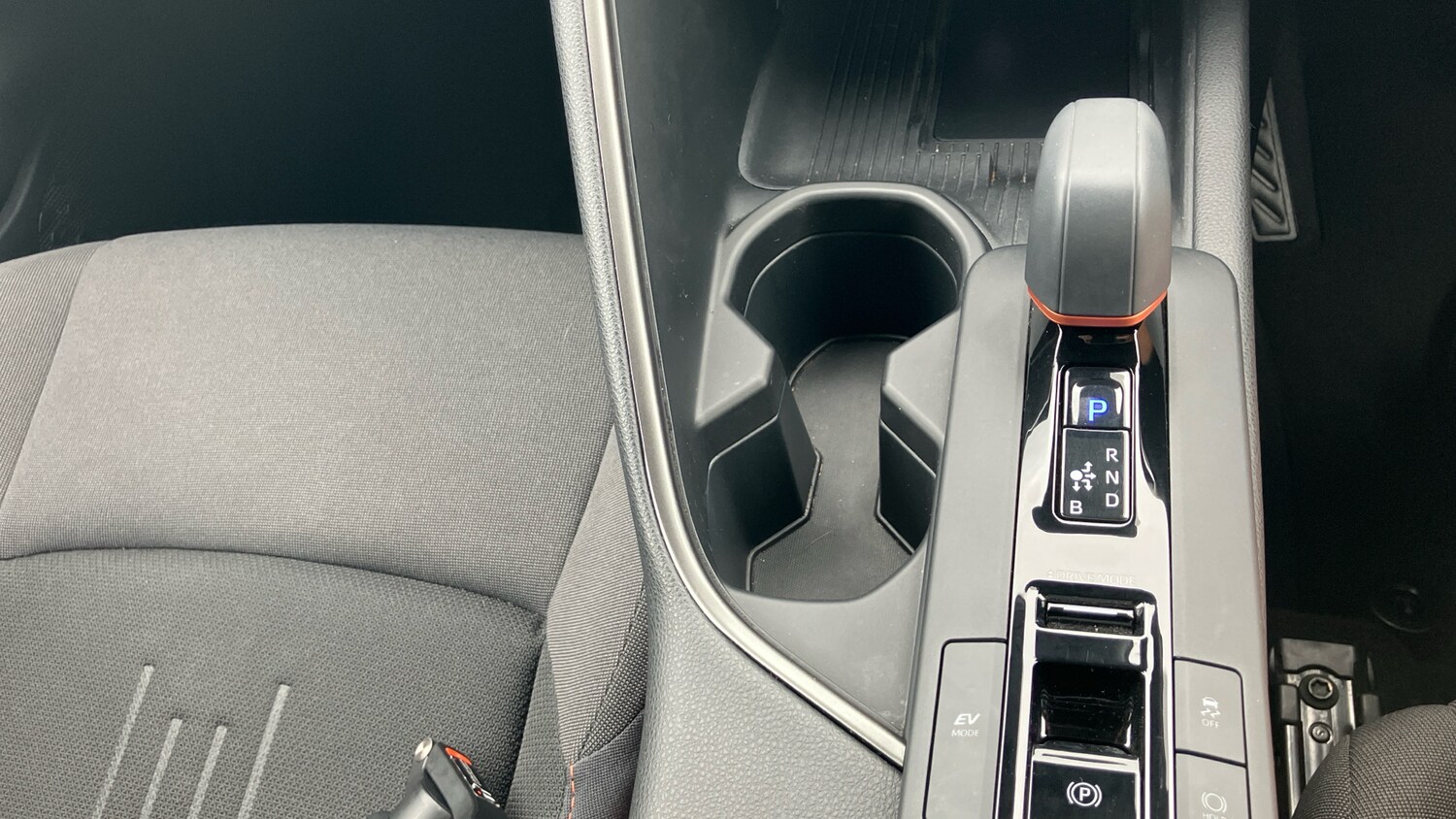 Used Toyota C-HR 2024 for sale - 76230808: Photo 43