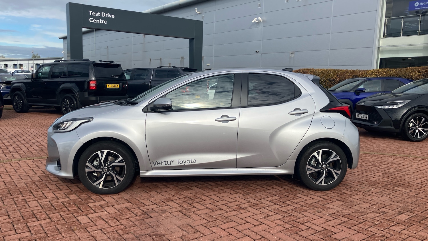 Used Toyota Yaris 2025 for sale - 76346806: Photo 17