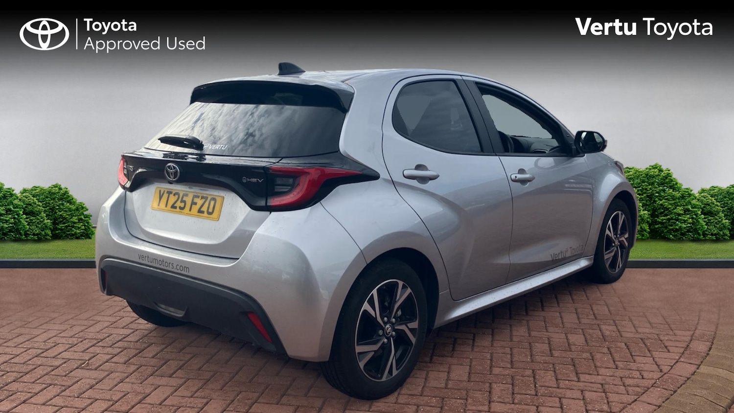 Used Toyota Yaris 2025 for sale - 76346806: Photo 2