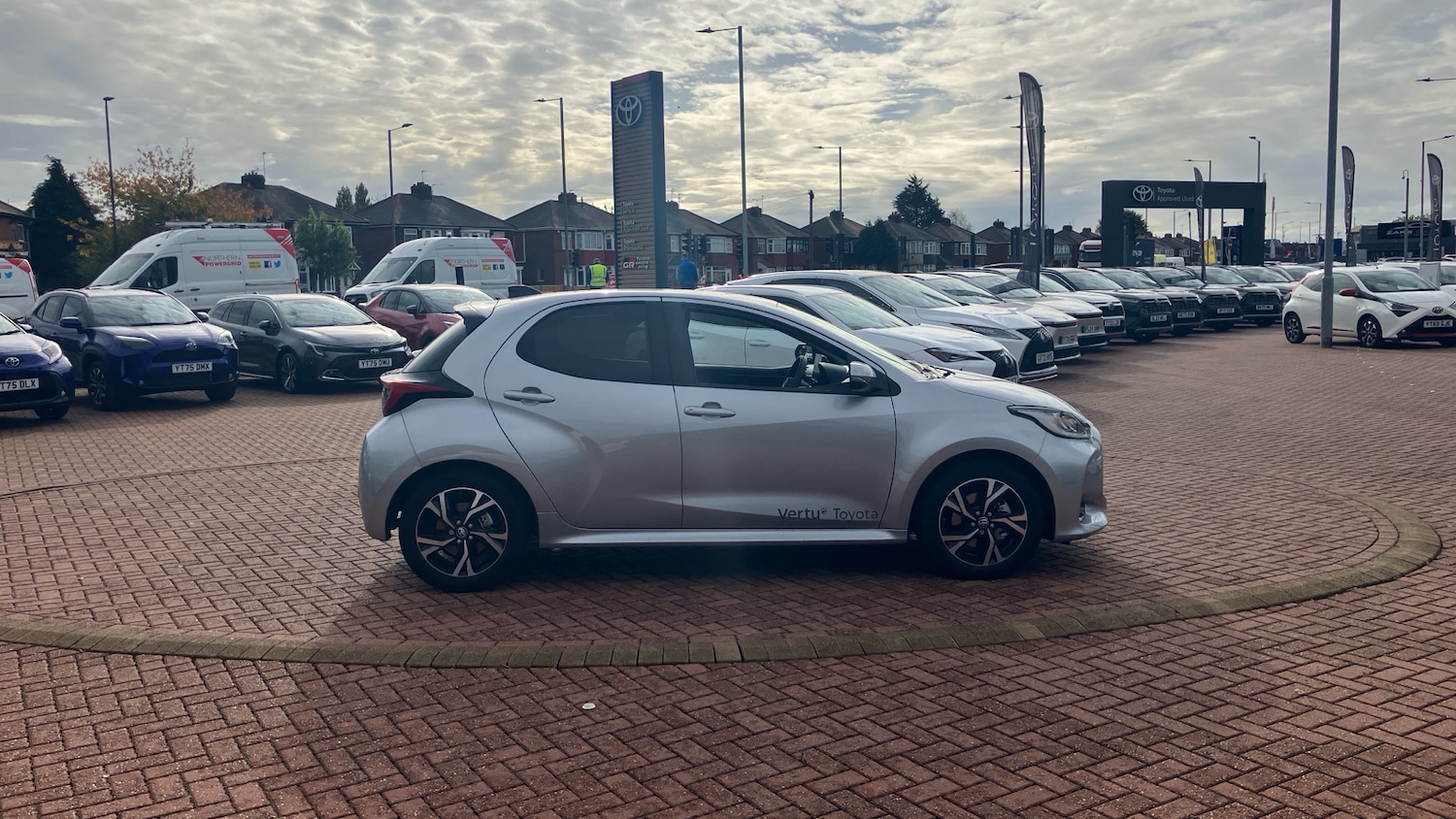 Used Toyota Yaris 2025 for sale - 76346806: Photo 28