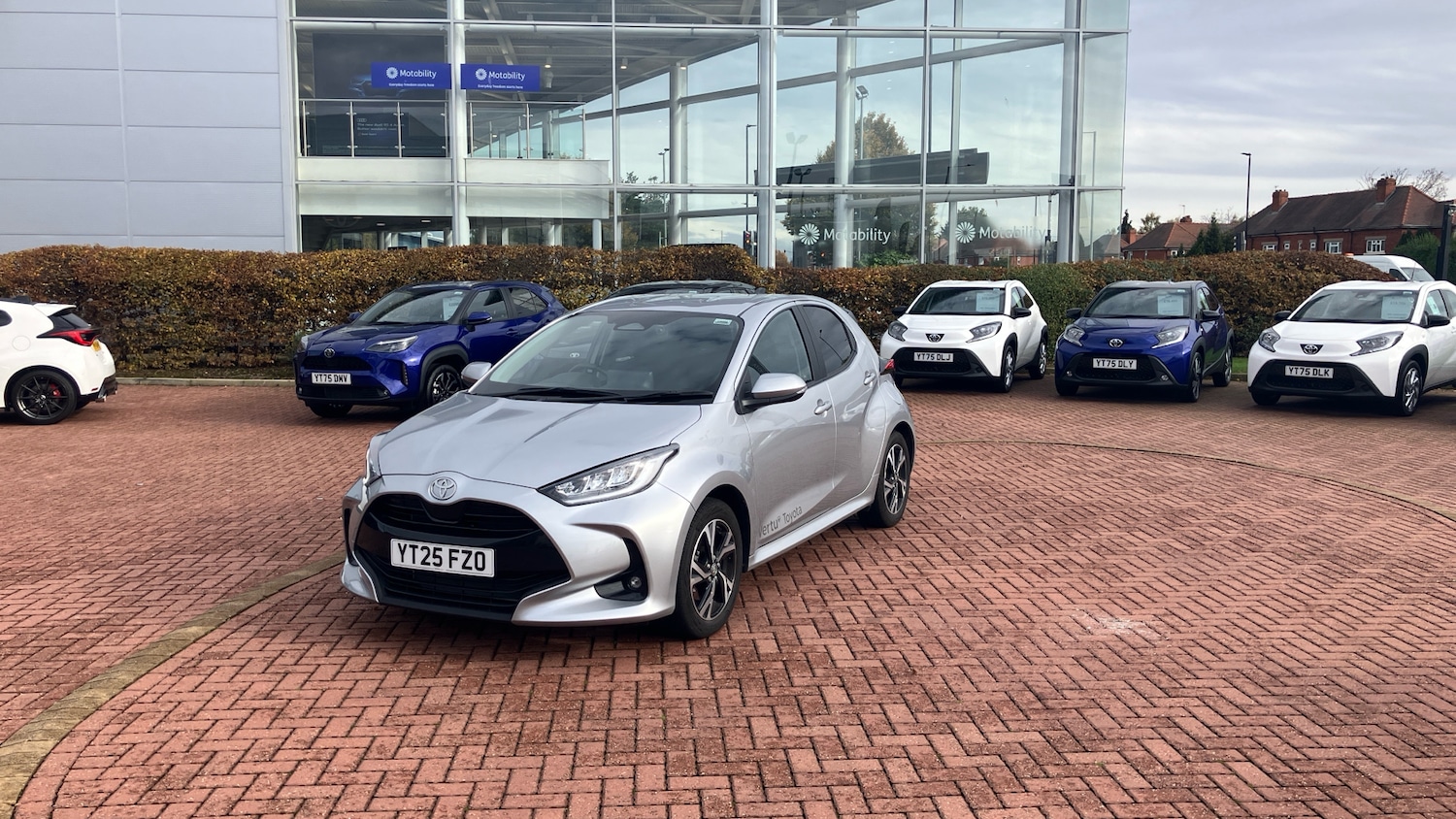 Used Toyota Yaris 2025 for sale - 76346806: Photo 32