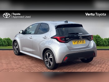 Used Toyota Yaris 2025 for sale - 76346806: Photo