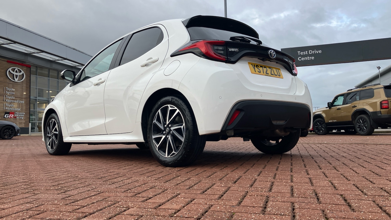 Used Toyota Yaris 2023 for sale - 77207365: Photo 21