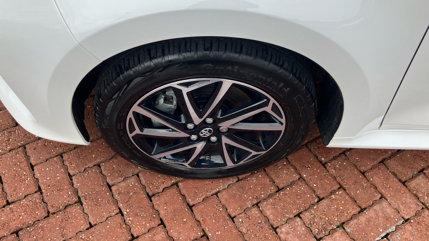 Used Toyota Yaris 2023 for sale - 77207365: Photo 29