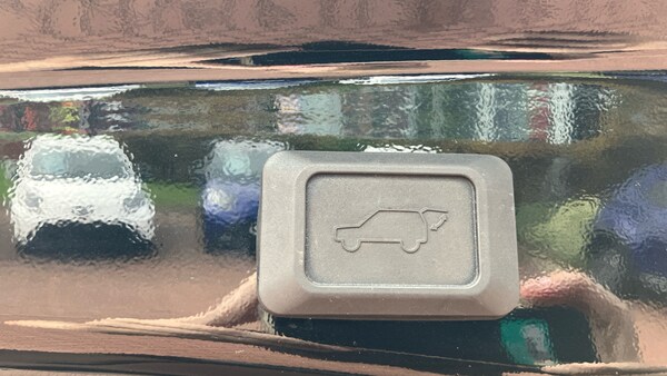 Used Toyota RAV4 2021 for sale - 76233044: Photo 29
