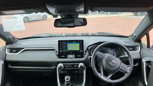 Used Toyota RAV4 2021 for sale - 76233044: Photo 5
