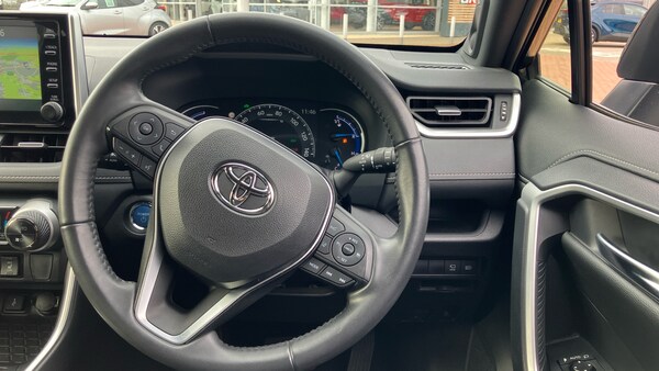 Used Toyota RAV4 2021 for sale - 76233044: Photo 8