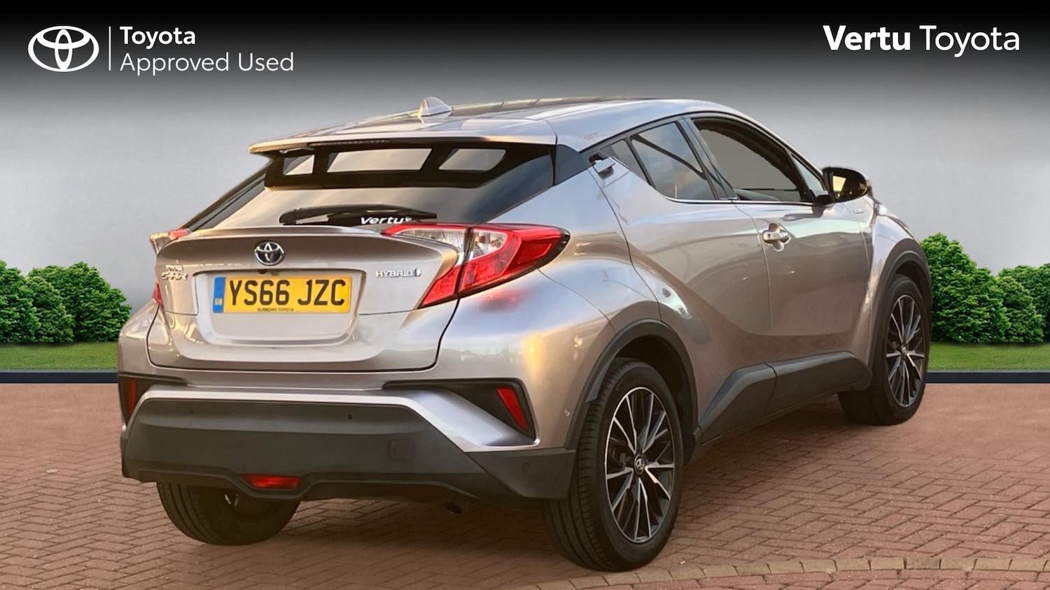 Used Toyota C-HR 2017 for sale - 77034240: Photo 2