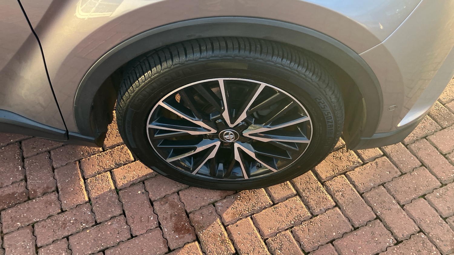 Used Toyota C-HR 2017 for sale - 77034240: Photo 29