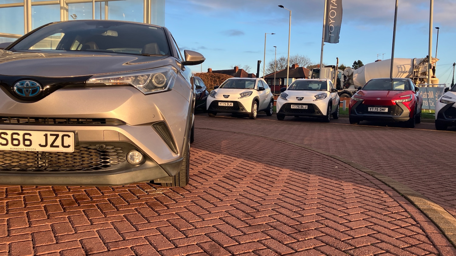 Used Toyota C-HR 2017 for sale - 77034240: Photo 31