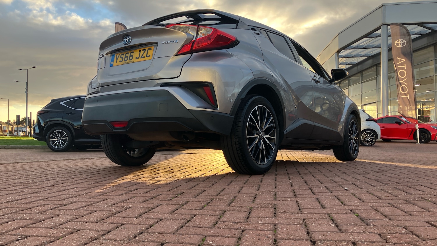 Used Toyota C-HR 2017 for sale - 77034240: Photo 34