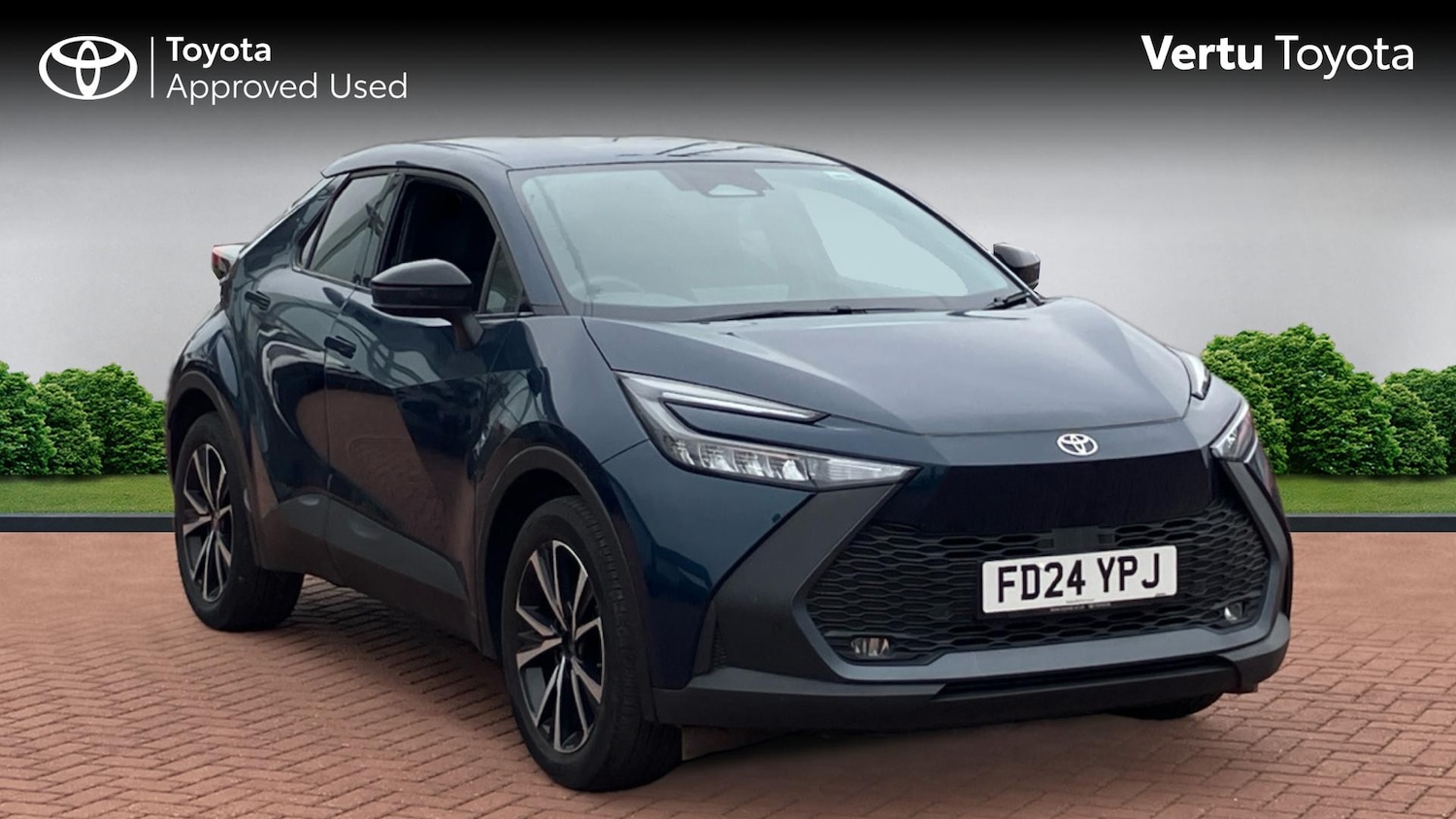 Used Toyota C-HR 2024 for sale - 76273561: Photo 1