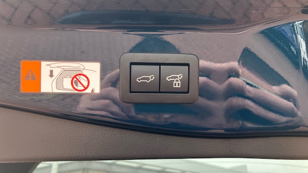 Used Toyota C-HR 2024 for sale - 76273561: Photo 27