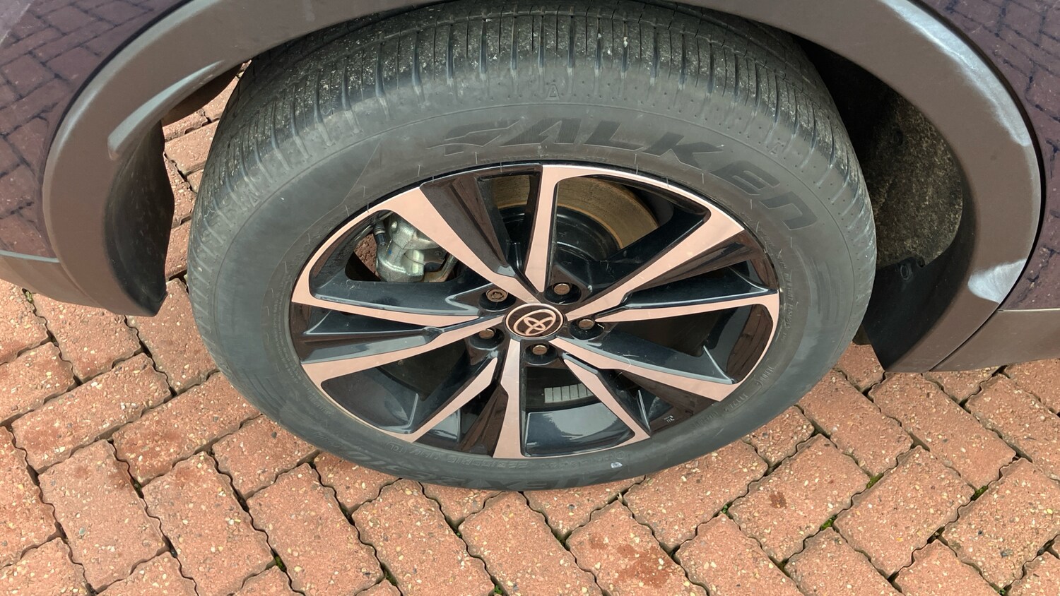 Used Toyota C-HR 2024 for sale - 76273561: Photo 28