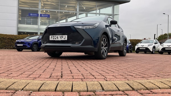 Used Toyota C-HR 2024 for sale - 76273561: Photo 32