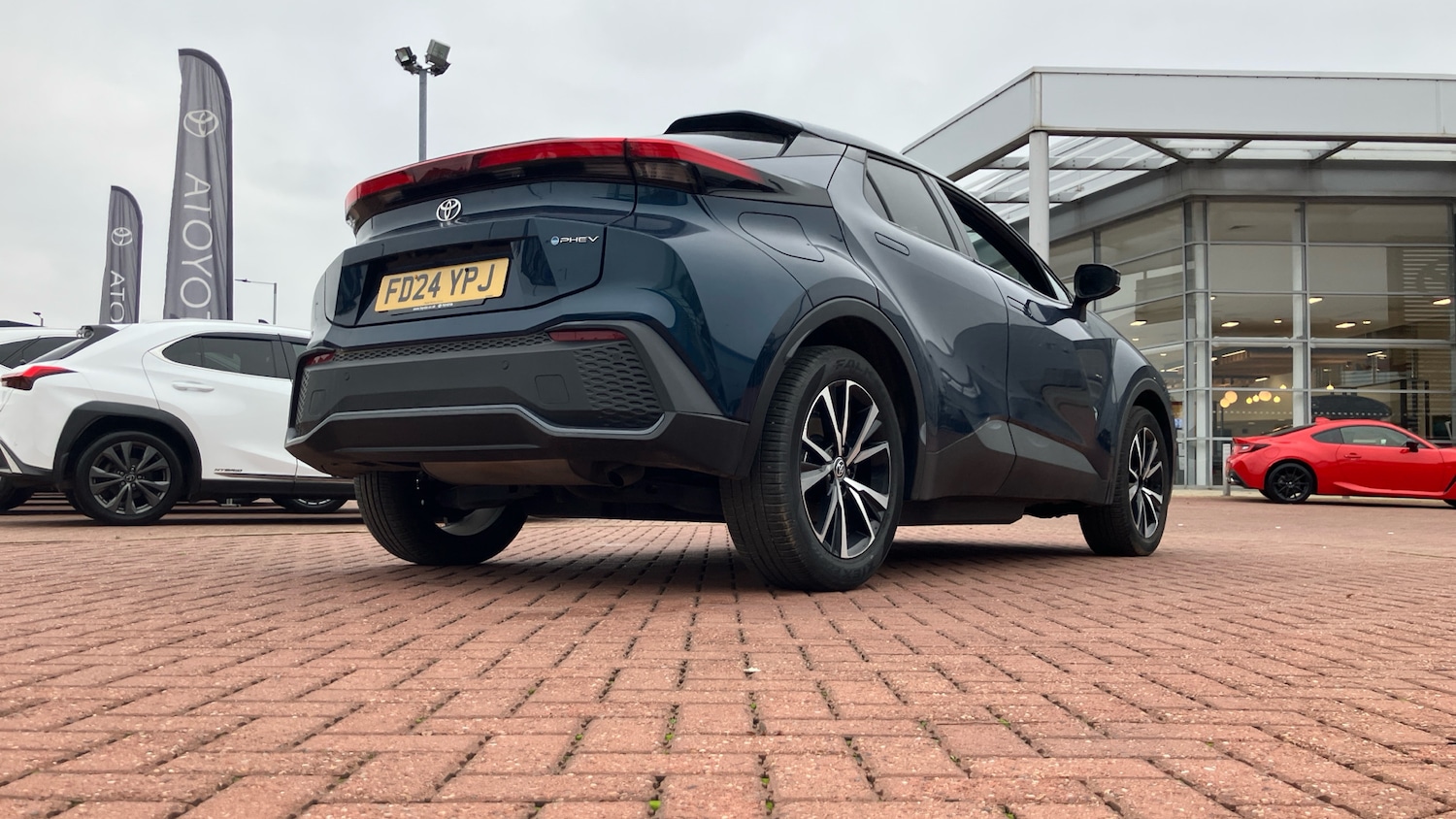 Used Toyota C-HR 2024 for sale - 76273561: Photo 34