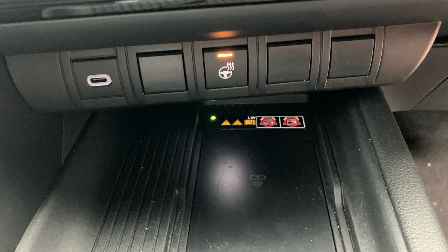 Used Toyota C-HR 2024 for sale - 76273561: Photo 37