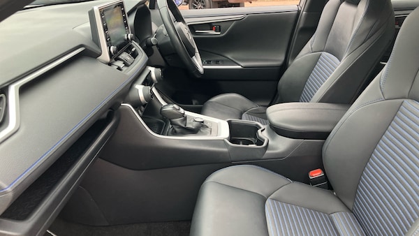 Used Toyota RAV4 2022 for sale - 76298873: Photo 10
