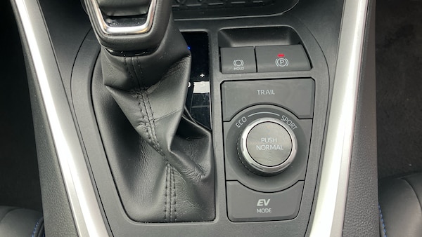 Used Toyota RAV4 2022 for sale - 76298873: Photo 34