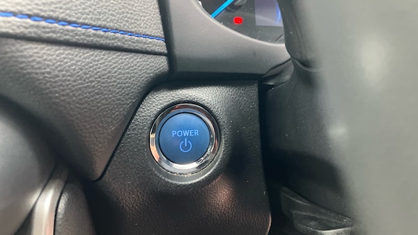 Used Toyota RAV4 2022 for sale - 76298873: Photo 37