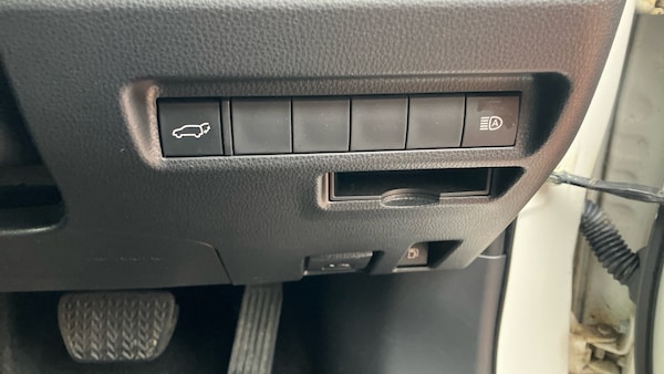 Used Toyota RAV4 2022 for sale - 76298873: Photo 40