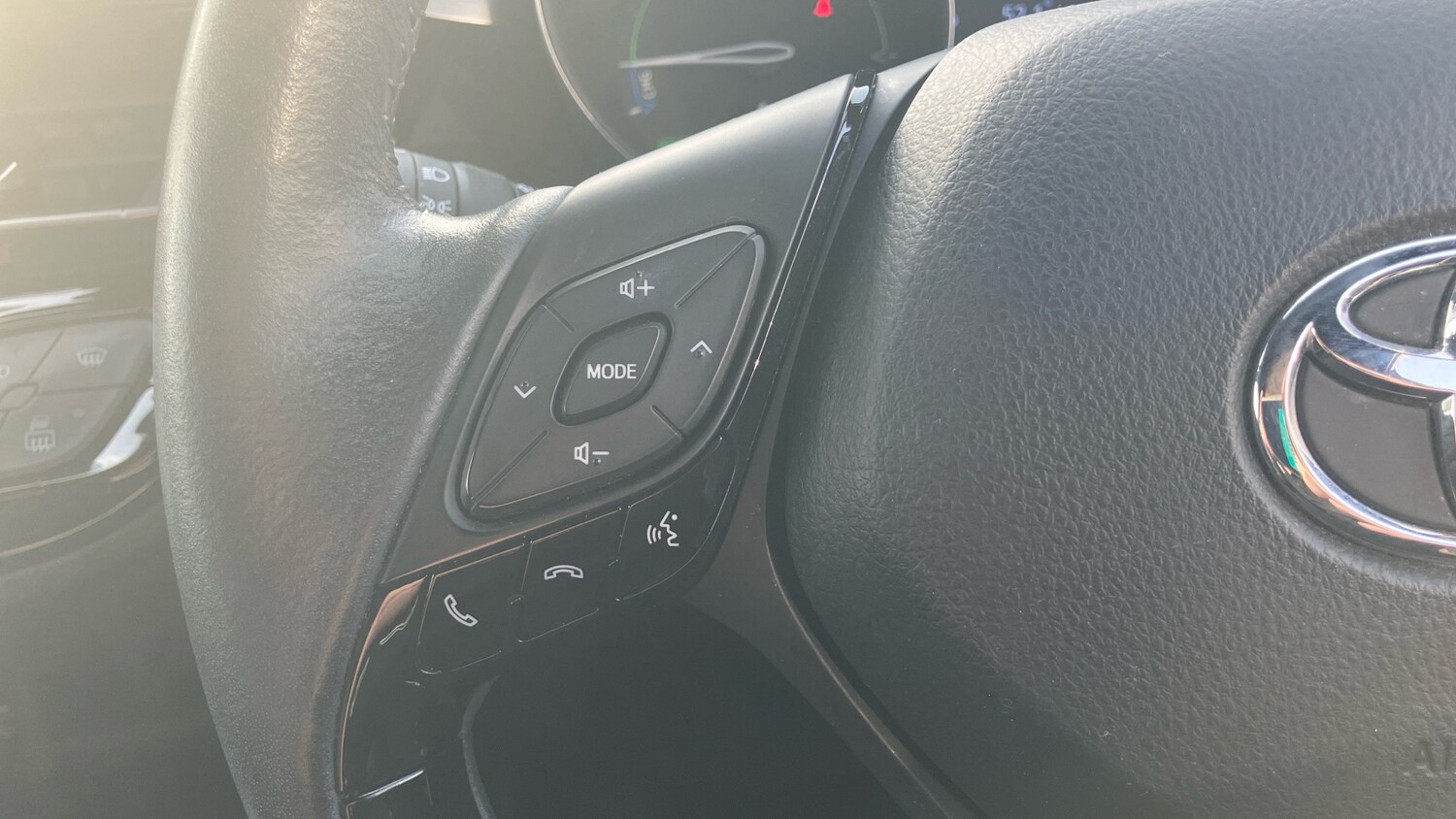 Used Toyota C-HR 2020 for sale - 77818698: Photo 36