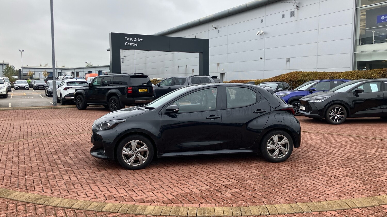 Used Toyota Yaris 2025 for sale - 76263711: Photo 30