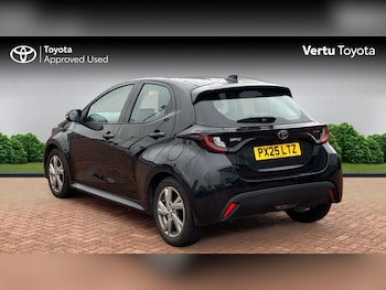 Used Toyota Yaris 2025 for sale - 76263711: Photo 4
