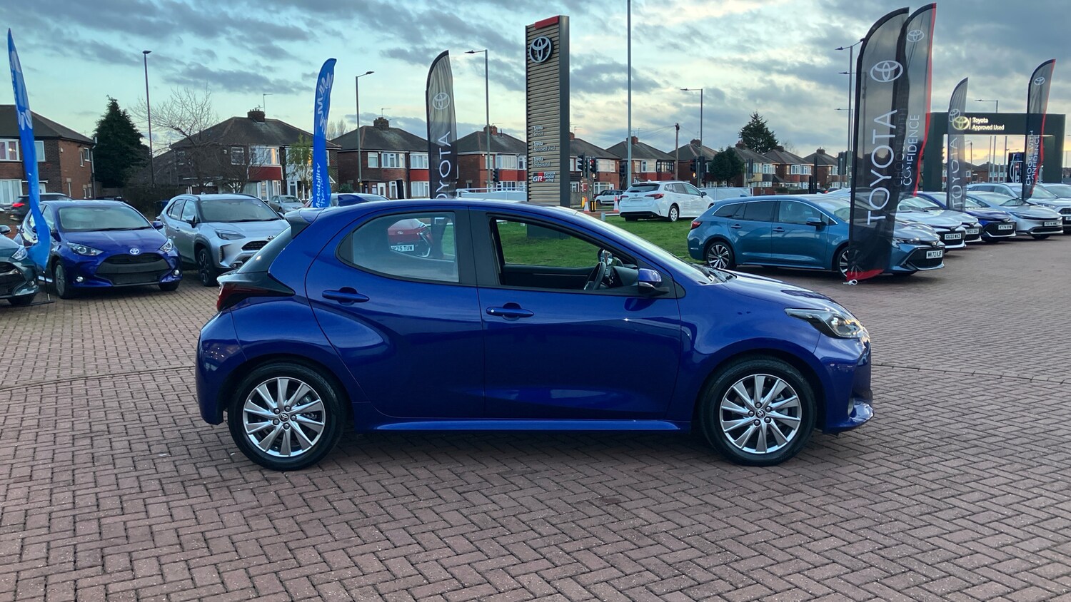 Used Toyota Yaris 2023 for sale - 77353529: Photo 16