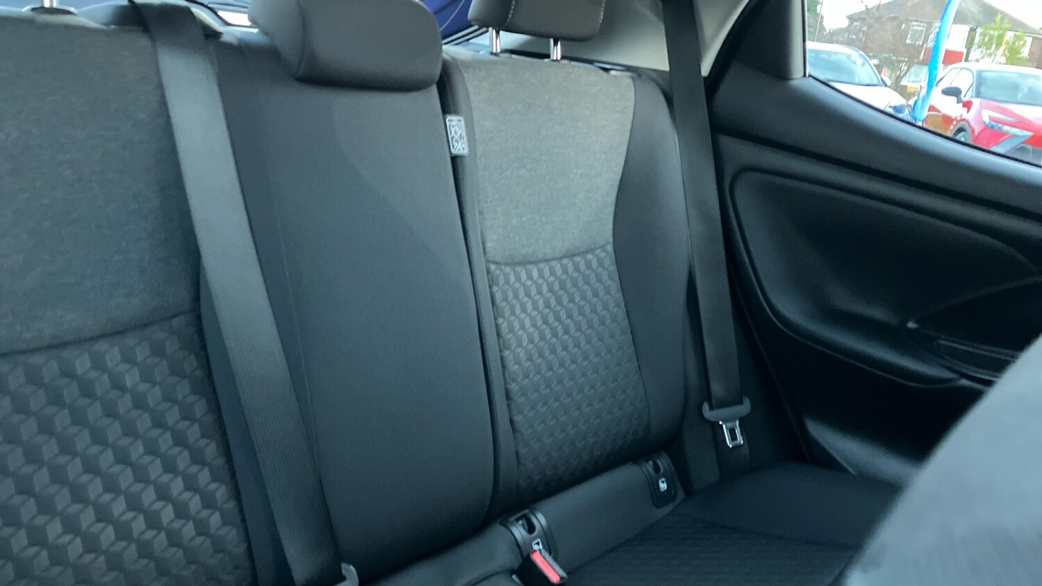 Used Toyota Yaris 2023 for sale - 77353529: Photo 20