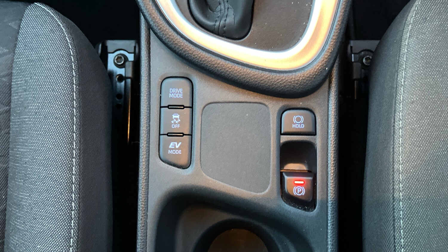 Used Toyota Yaris 2023 for sale - 77353529: Photo 34